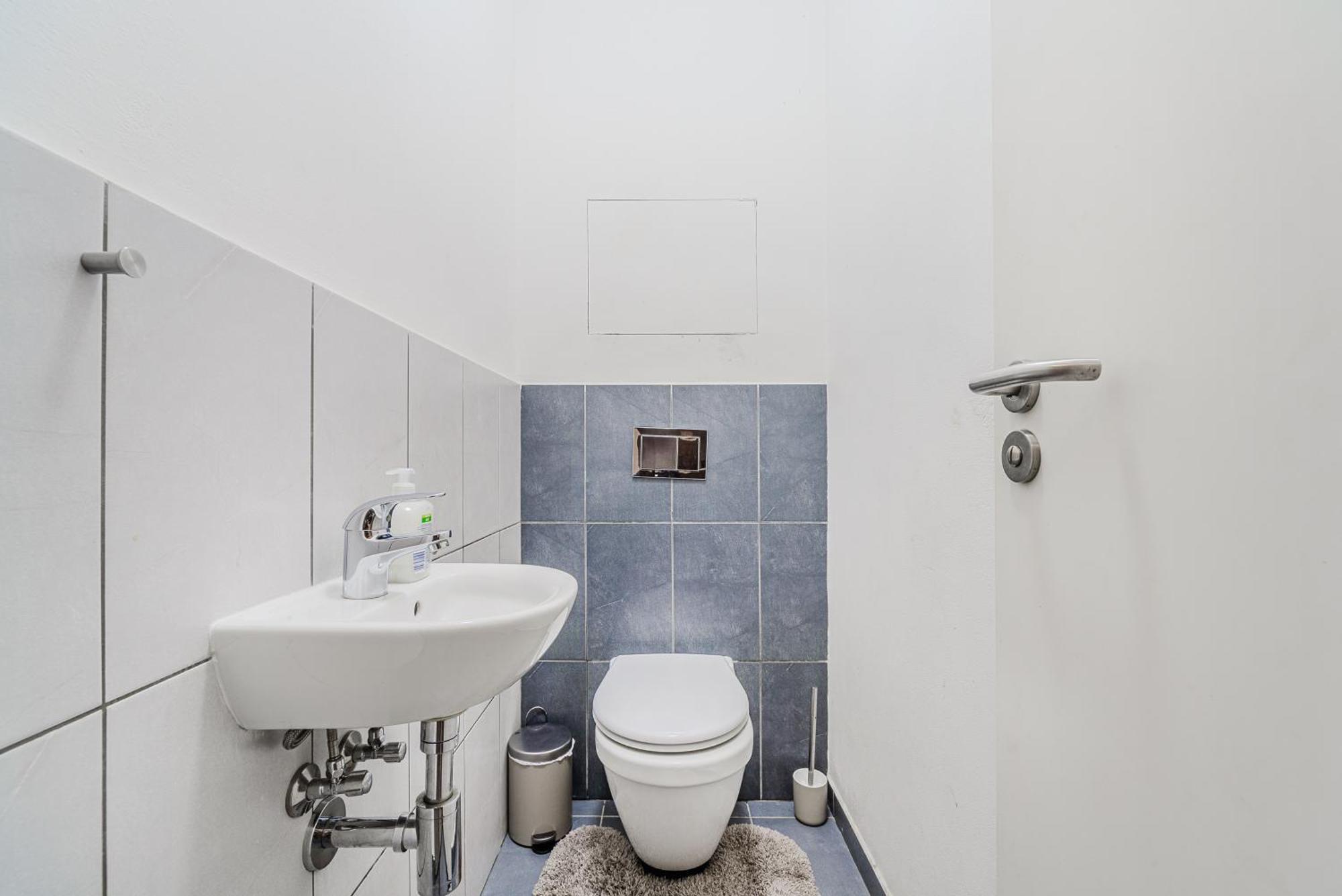 Apartmán Spacious Near Karlin Square *