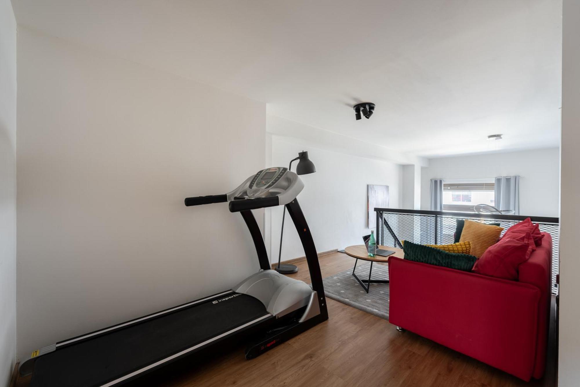 Spacious Near Karlin Square Apartmán