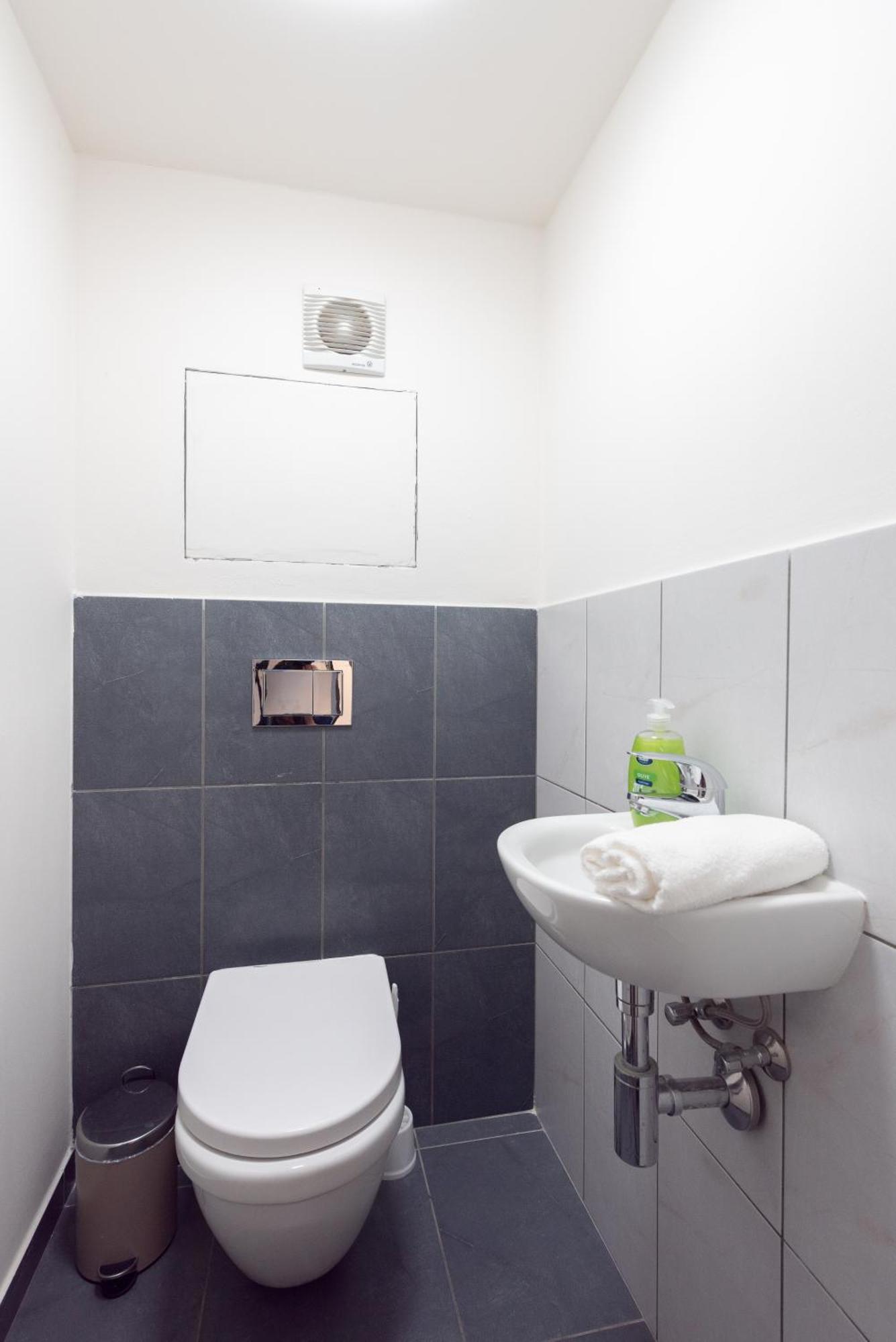 Apartmán Spacious Near Karlin Square Prague
